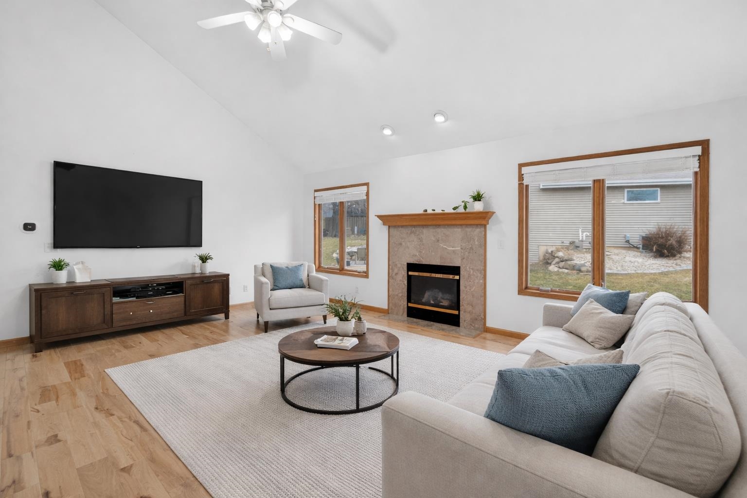 3100 Weybridge Drive Sun Prairie, WI 53590 - Photo 2 of 50