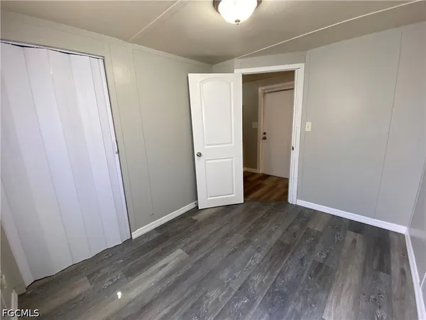 $895 | 2045 Bahia Lane, North Fort Myers, FL 33917