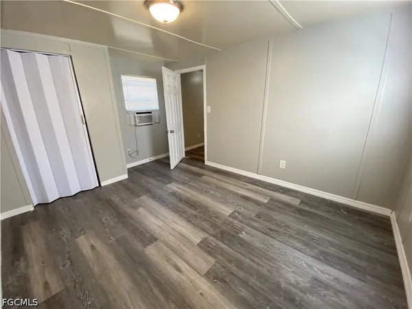 $895 | 2045 Bahia Lane, North Fort Myers, FL 33917