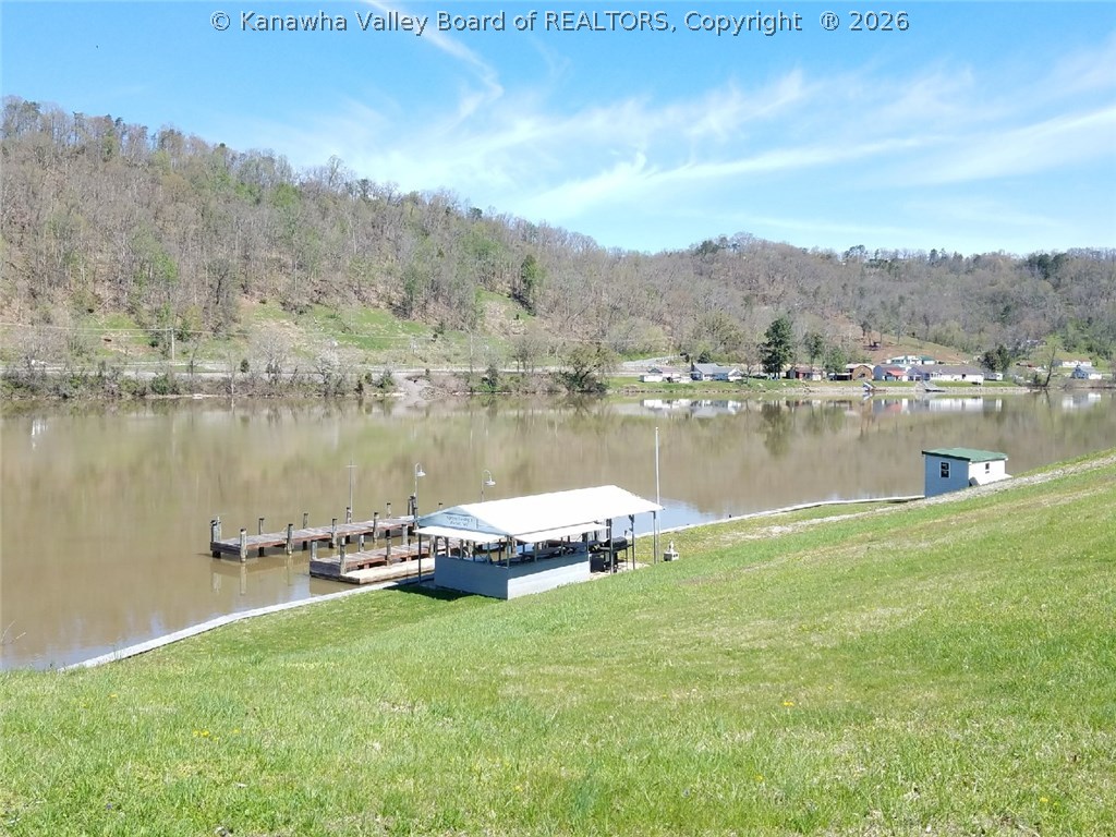 2 Riverview Drive Winfield, WV 25213 - Photo 26 of 30 Gallery Image 26