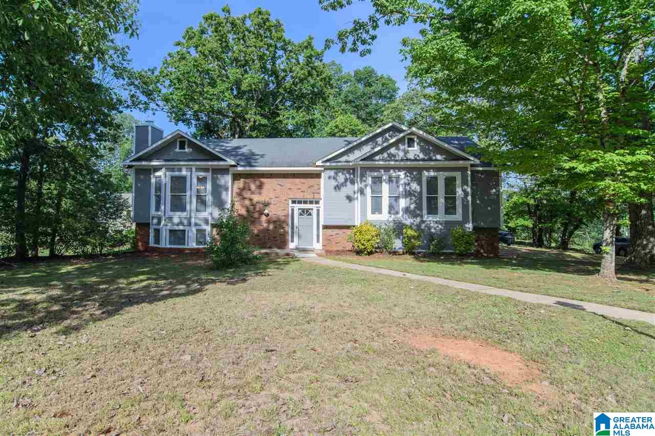 3829 South Shades Crest Road Birmingham, AL 35244 - Photo 3 of 50