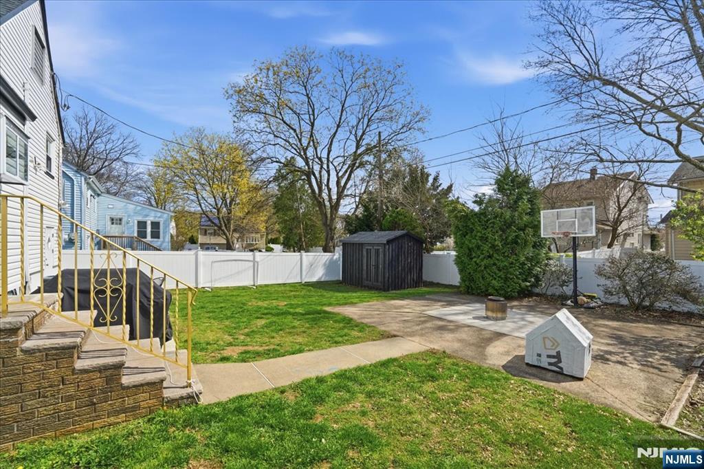 51 Albert Terrace Bloomfield, NJ 07003 - Photo 26 of 38