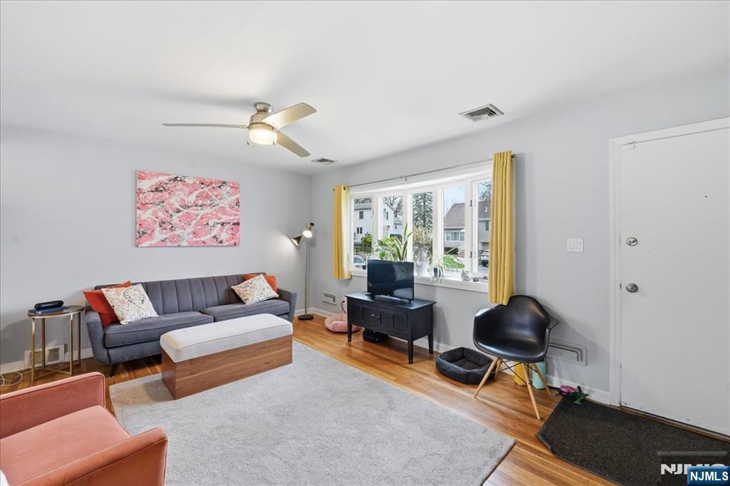 51 Albert Terrace Bloomfield, NJ 07003 - Photo 5 of 38