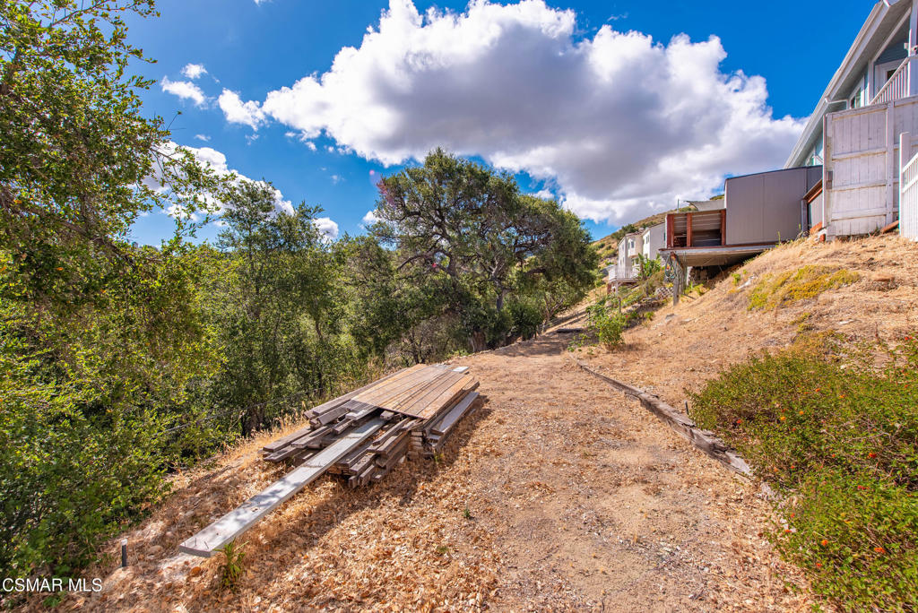 1314 Gonzales Road Simi Valley, CA 93063 - Photo 75 of 77