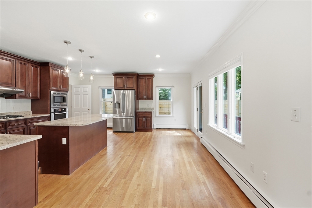 8 Wilson Street Wellesley, MA 02482 - Photo 7 of 41 Gallery Image 7