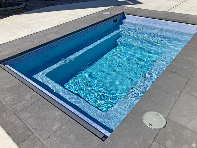 259 Meadow Drive Springville, UT 84663 - Photo 59 of 62 View of swimming pool