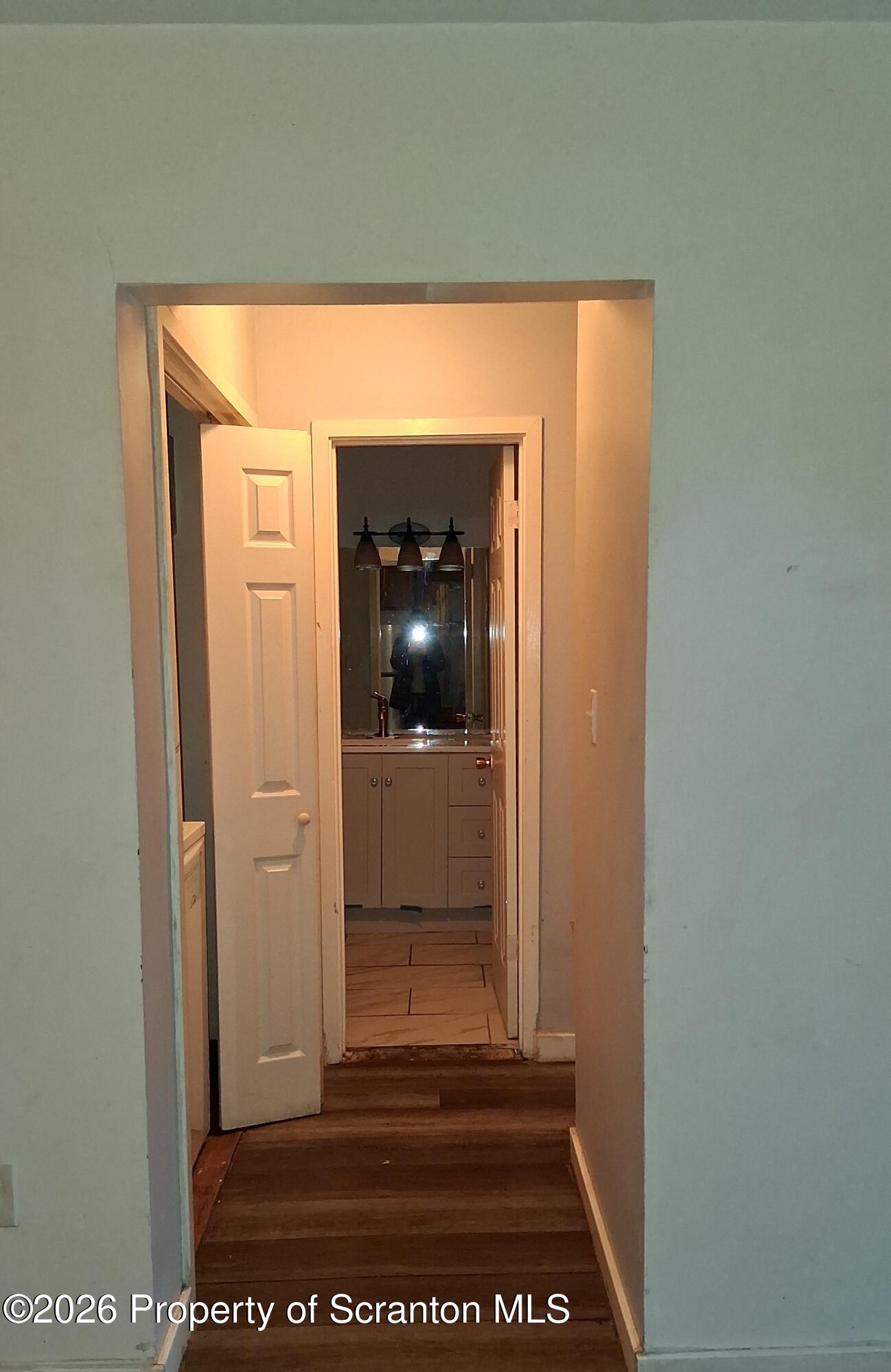 128 Meadow View Court Bushkill, PA 18324 - Photo 13 of 18 a view of entryway