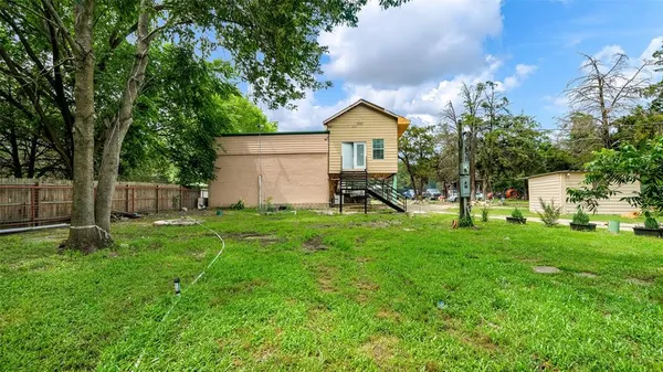 $300,000 | 1474 Vz County Road 3810, Wills Point, TX 75169