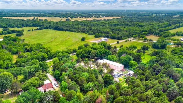 $300,000 | 1474 Vz County Road 3810, Wills Point, TX 75169