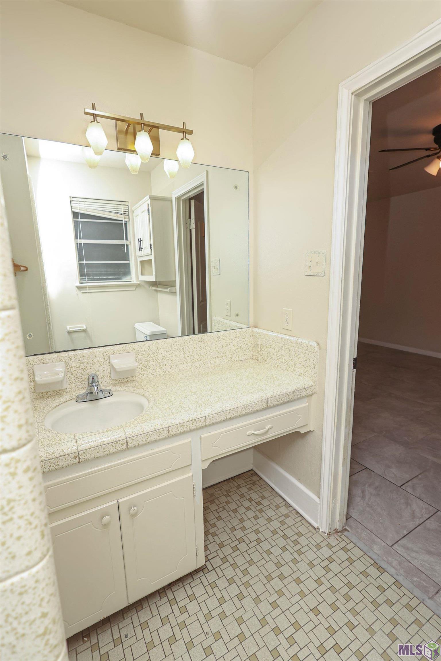 1891 Erlanger Drive Baton Rouge, LA 70816 - Photo 17 of 38