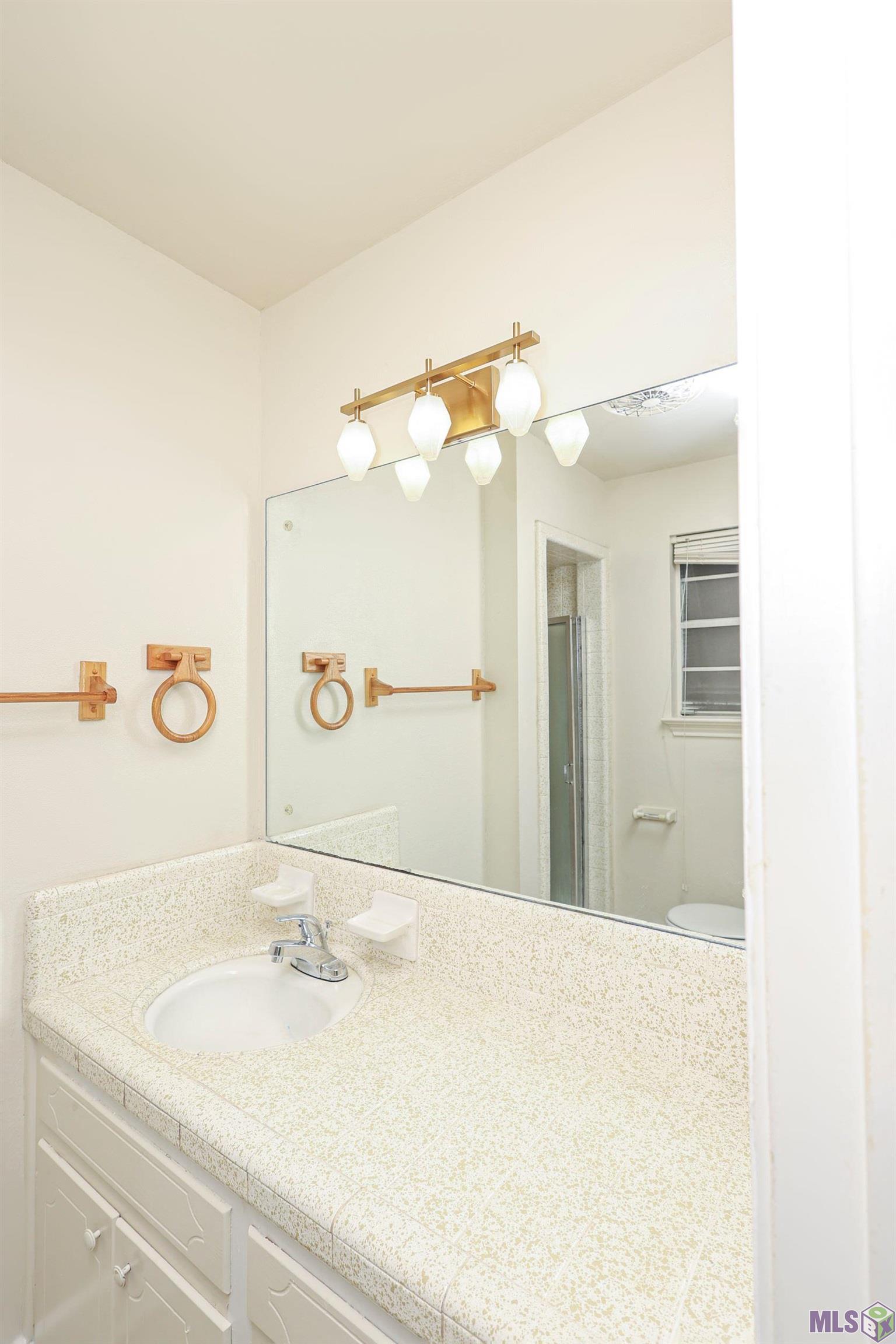 1891 Erlanger Drive Baton Rouge, LA 70816 - Photo 19 of 38