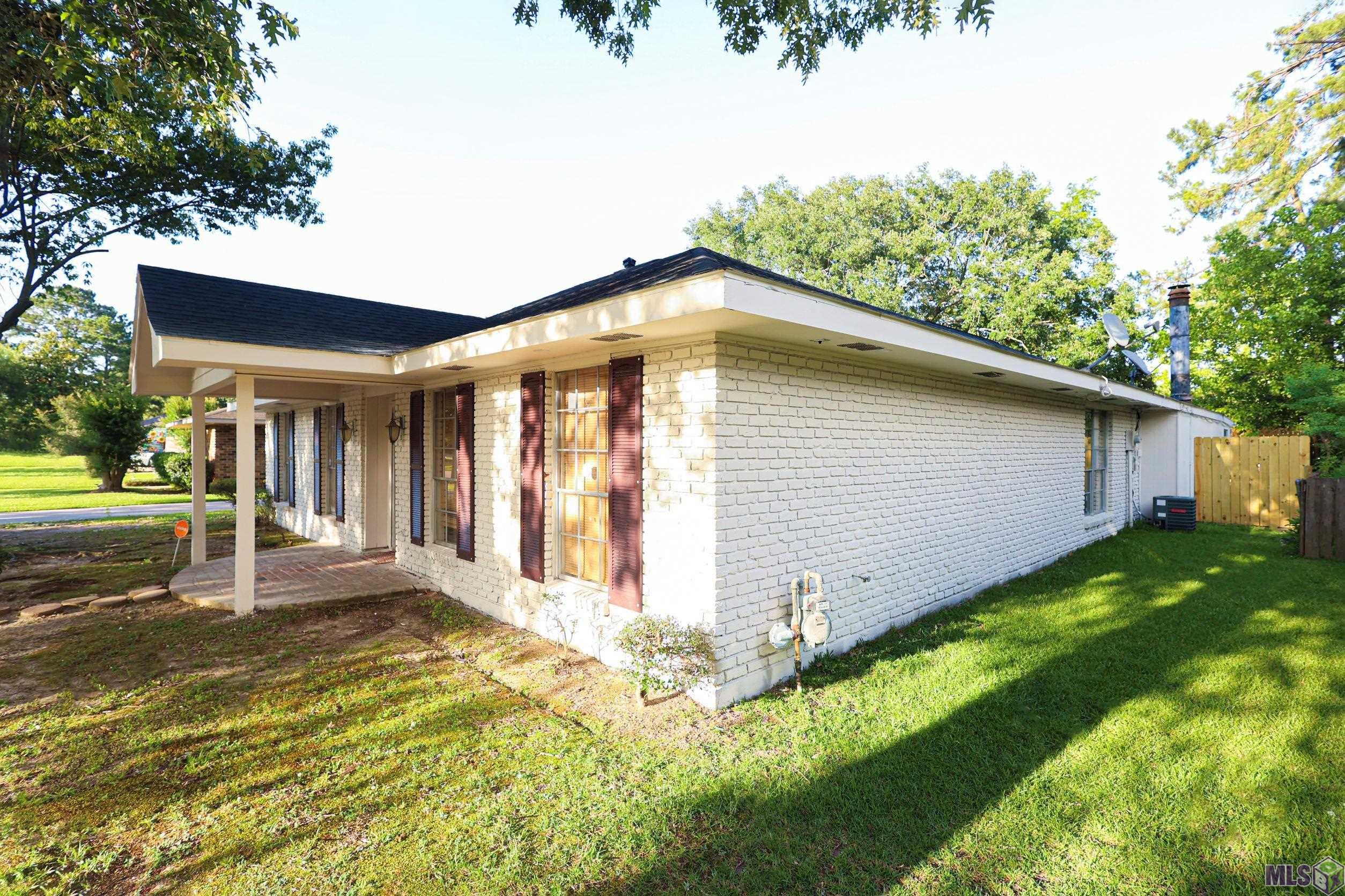 1891 Erlanger Drive Baton Rouge, LA 70816 - Photo 3 of 38