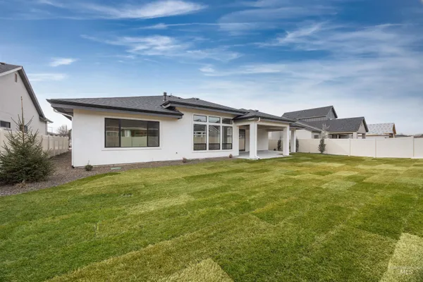 $1,110,000 | 270 North Hunter Crk Avenue, Eagle, ID 83616