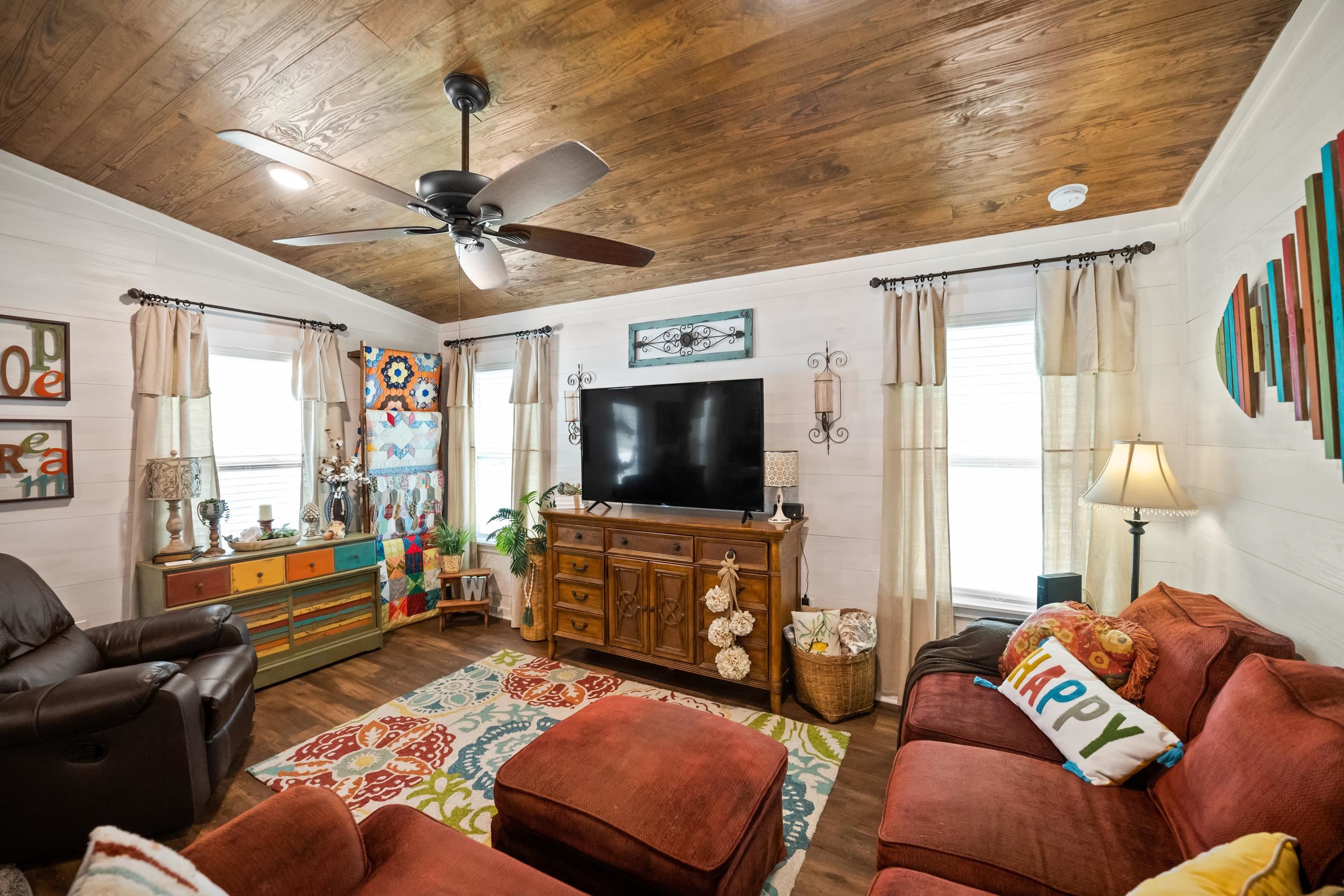 1362 Caney Loop Lillian, AL 36549 - Photo 15 of 40 Living Room