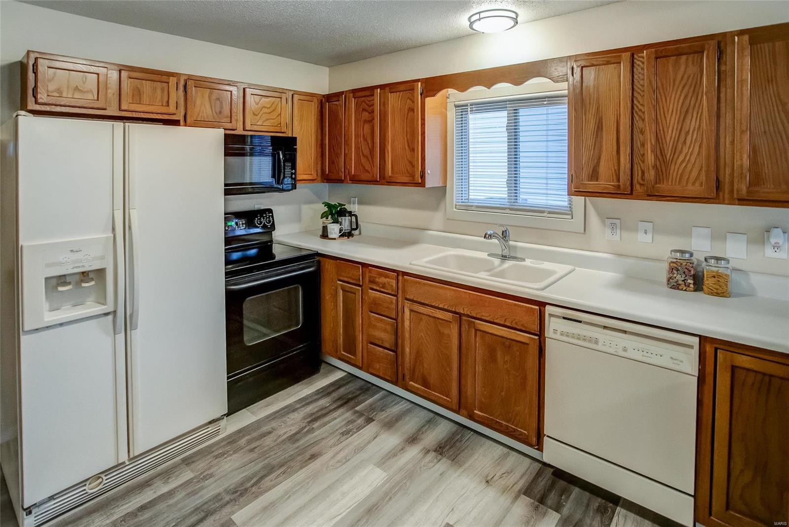 766 Condit Street Wood River, IL 62095 - Photo 14 of 34 Gallery Image 14