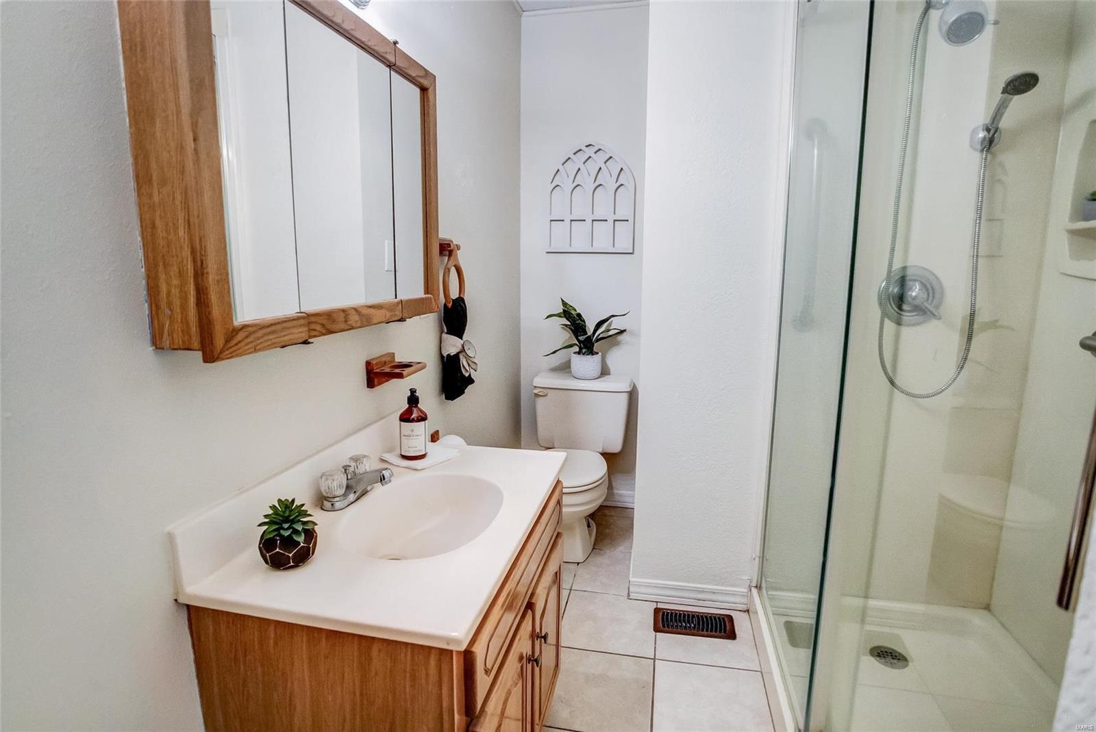 766 Condit Street Wood River, IL 62095 - Photo 24 of 34 Gallery Image 24