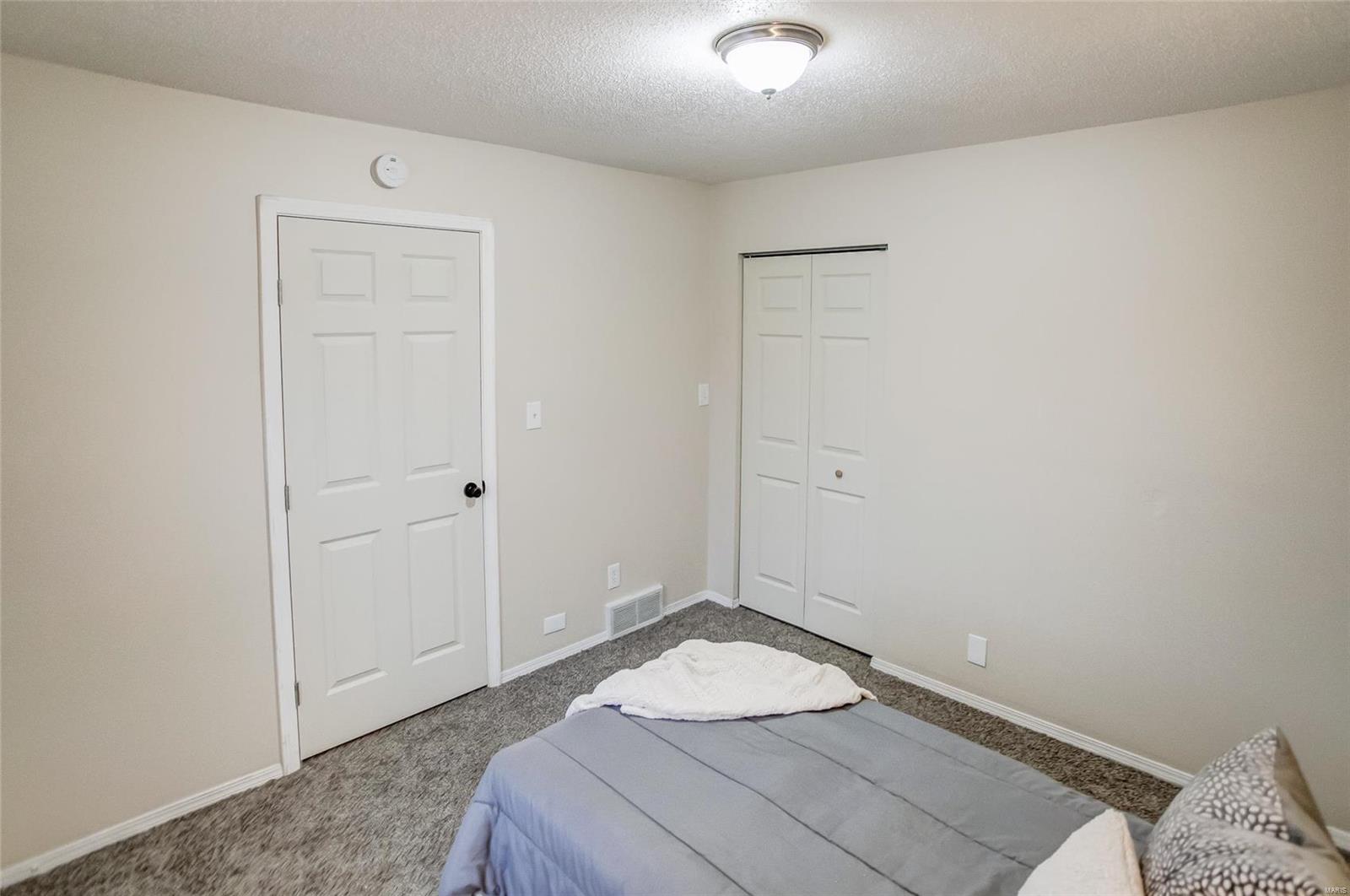 766 Condit Street Wood River, IL 62095 - Photo 30 of 34 Gallery Image 30