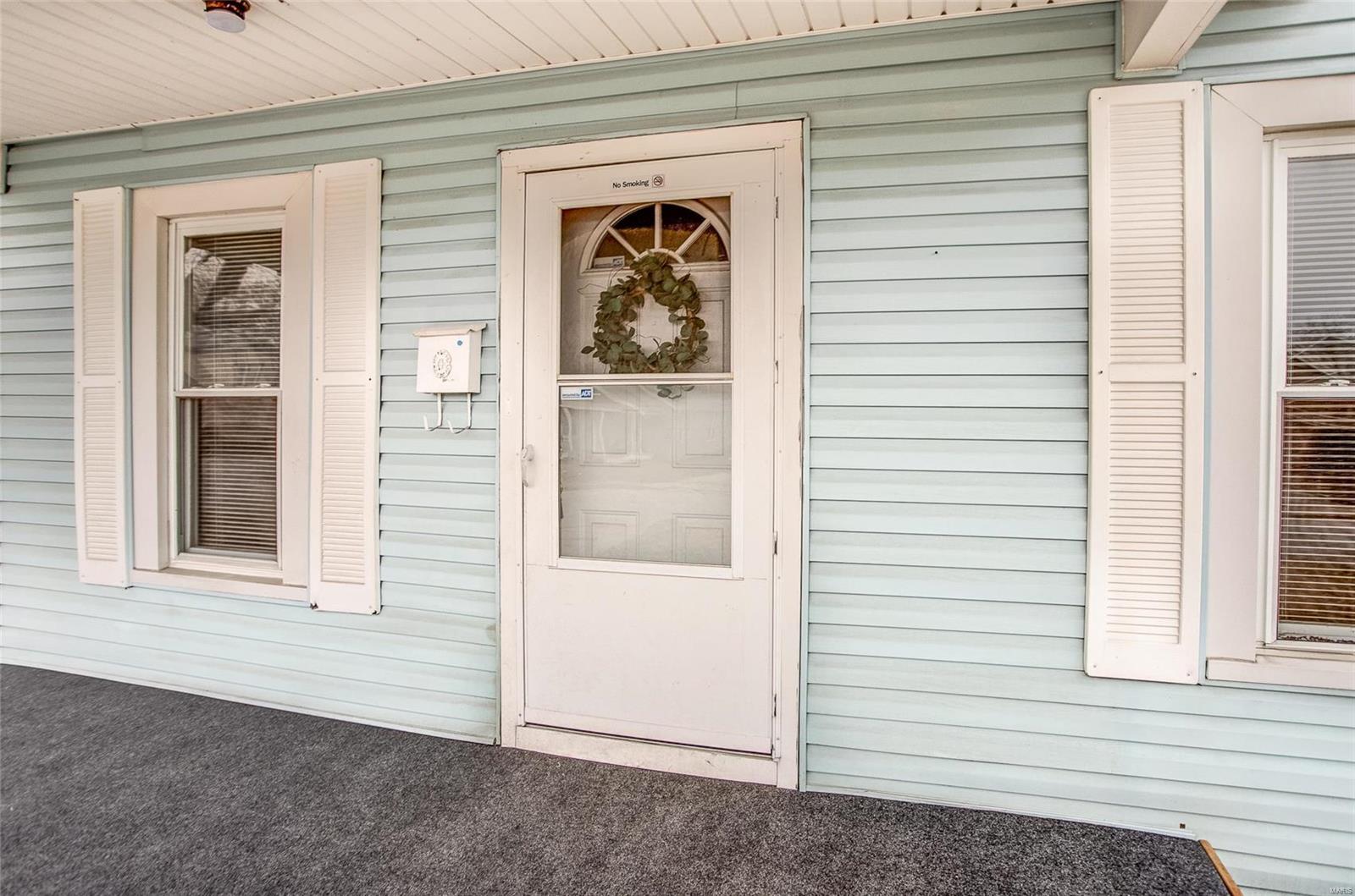 766 Condit Street Wood River, IL 62095 - Photo 5 of 34 Gallery Image 5