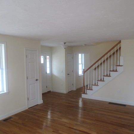 2 Heron Road Halifax, MA 02338 - Photo 4 of 15 Gallery Image 4