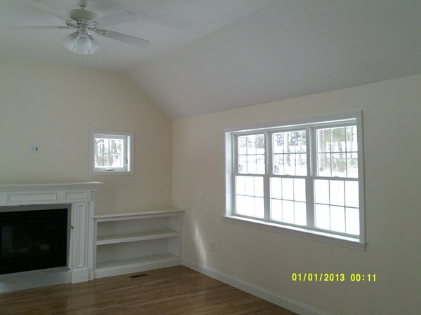 2 Heron Road Halifax, MA 02338 - Photo 6 of 15 Gallery Image 6
