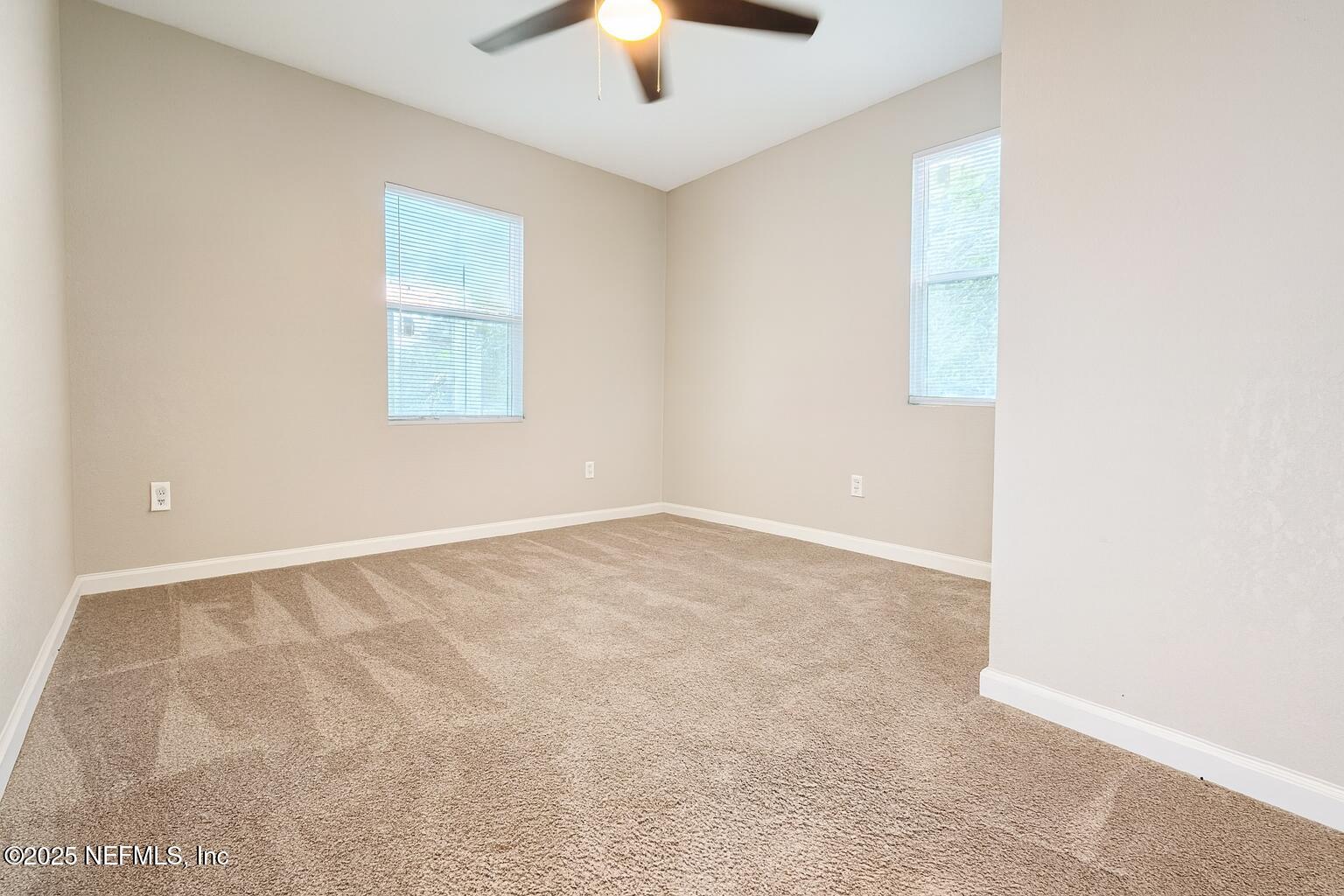 804 Westbrook Road Jacksonville, FL 32209 - Photo 10 of 23 an empty room with a window
