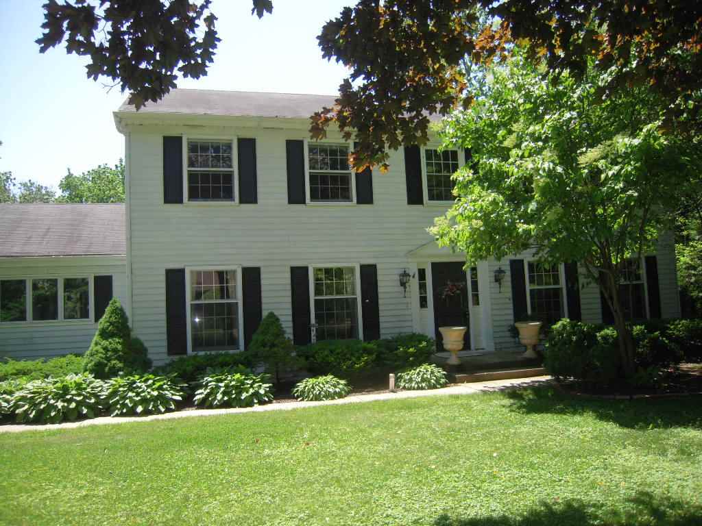 5521 Ridgemoor Court Rockford, IL 61107 - Photo 2 of 25 Gallery Image 2