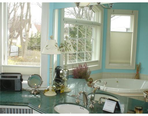 35 Terrace Avenue Riverside, CT 06878 - Photo 9 of 10 a bath tub sitting next to a window