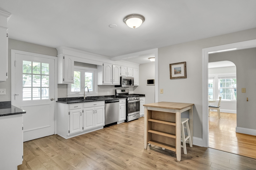 17 Ransom Road Framingham, MA 01702 - Photo 19 of 42