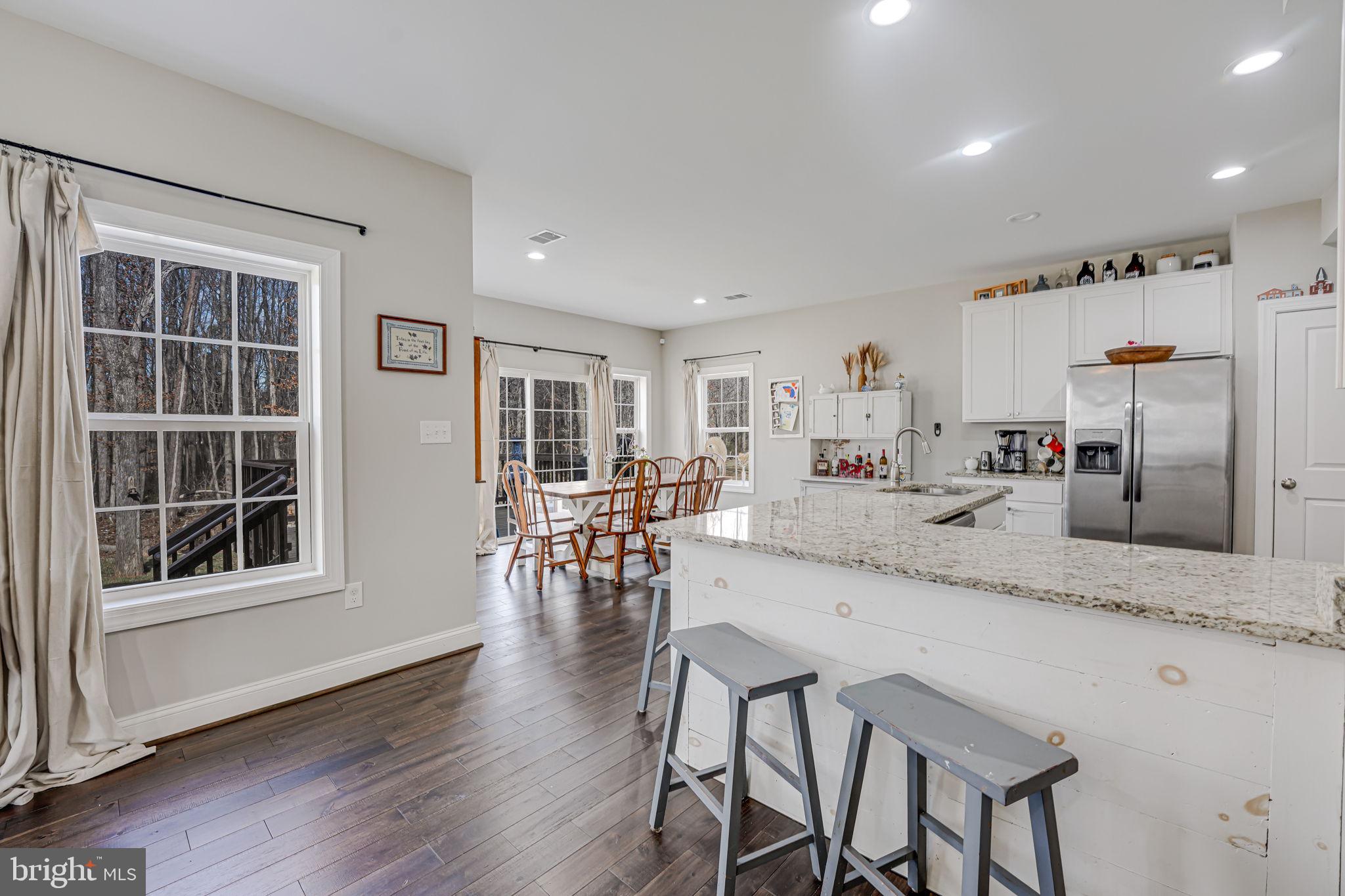 22471 Village Road Unionville, VA 22567 - Photo 3 of 43 Granite Counter Tops Throughout!