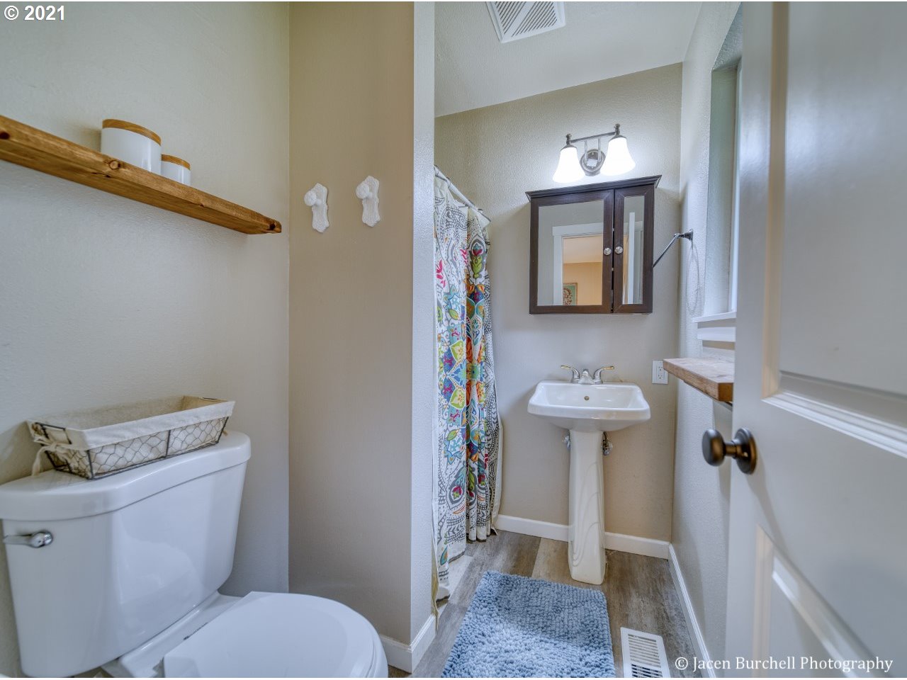 51701 Southwest Em Watts Road Scappoose, OR 97056 - Photo 14 of 24 Gallery Image 14
