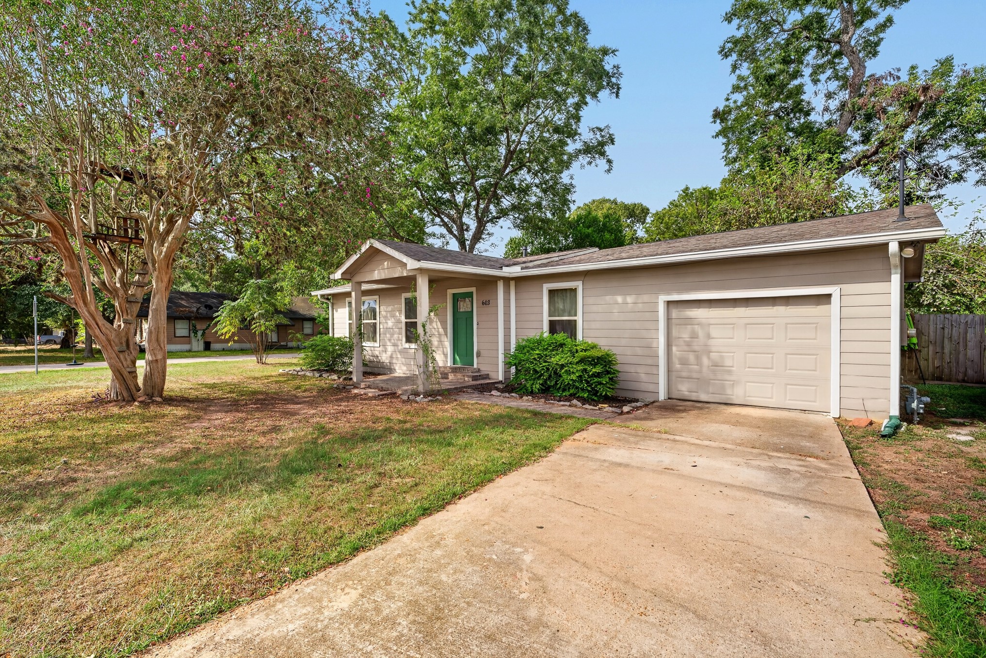 603 Penick Road Waller, TX 77484 - Photo 6 of 43 Gallery Image 6