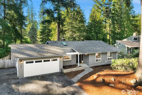$1,298,000 | 3023 255th Avenue Southeast, Sammamish, WA 98075