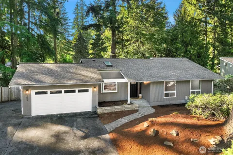 $1,298,000 | 3023 255th Avenue Southeast, Sammamish, WA 98075