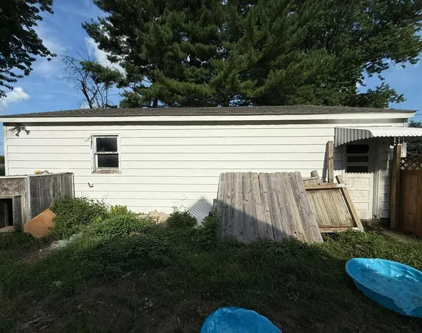 $29,000 | 20961 Center Staff Road, Illiopolis, IL 62539