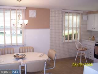 8647 Bridle Road Philadelphia, PA 19115 - Photo 3 of 6