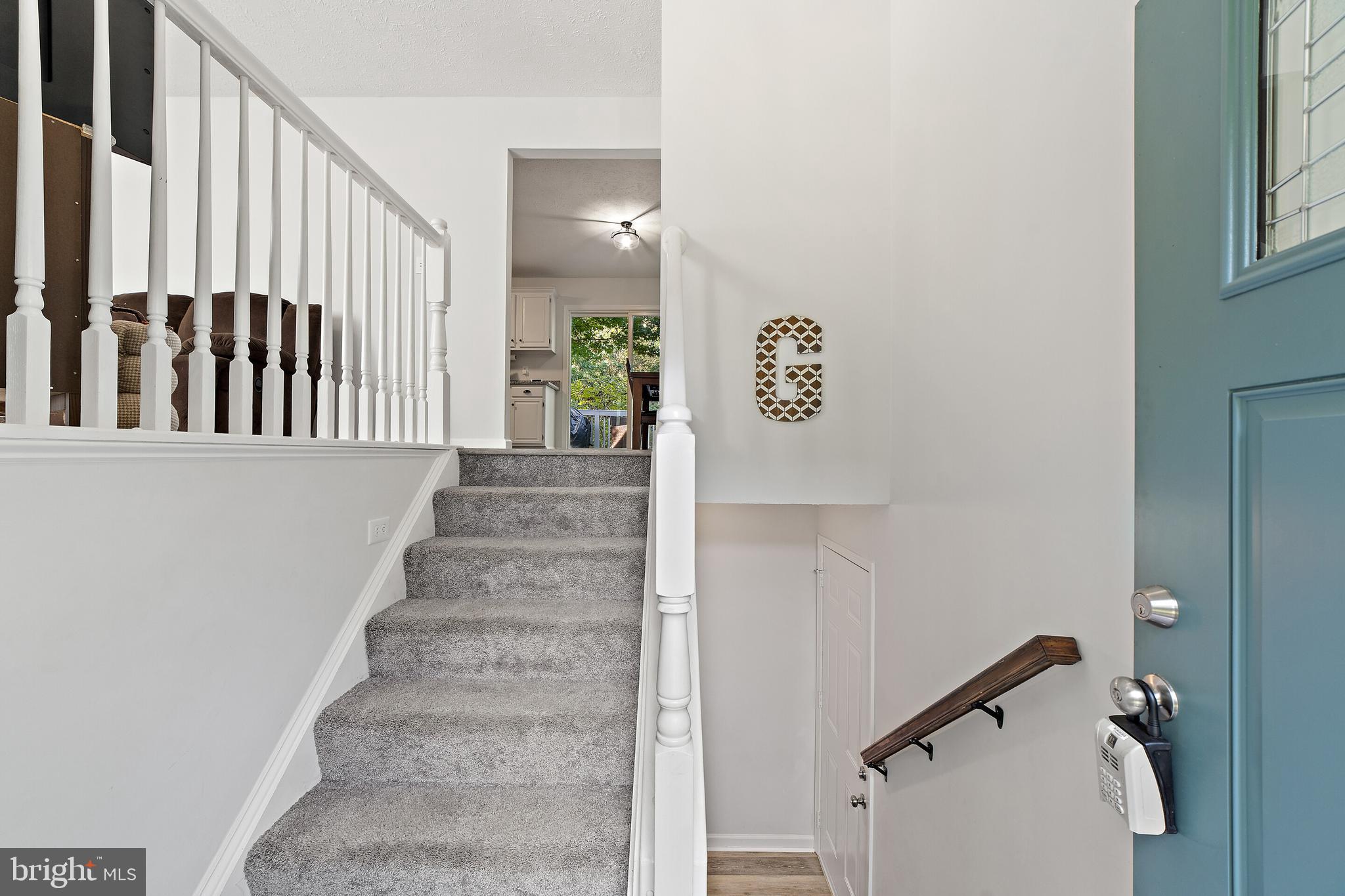 1117 Mountain Heights Road Front Royal, VA 22630 - Photo 2 of 22