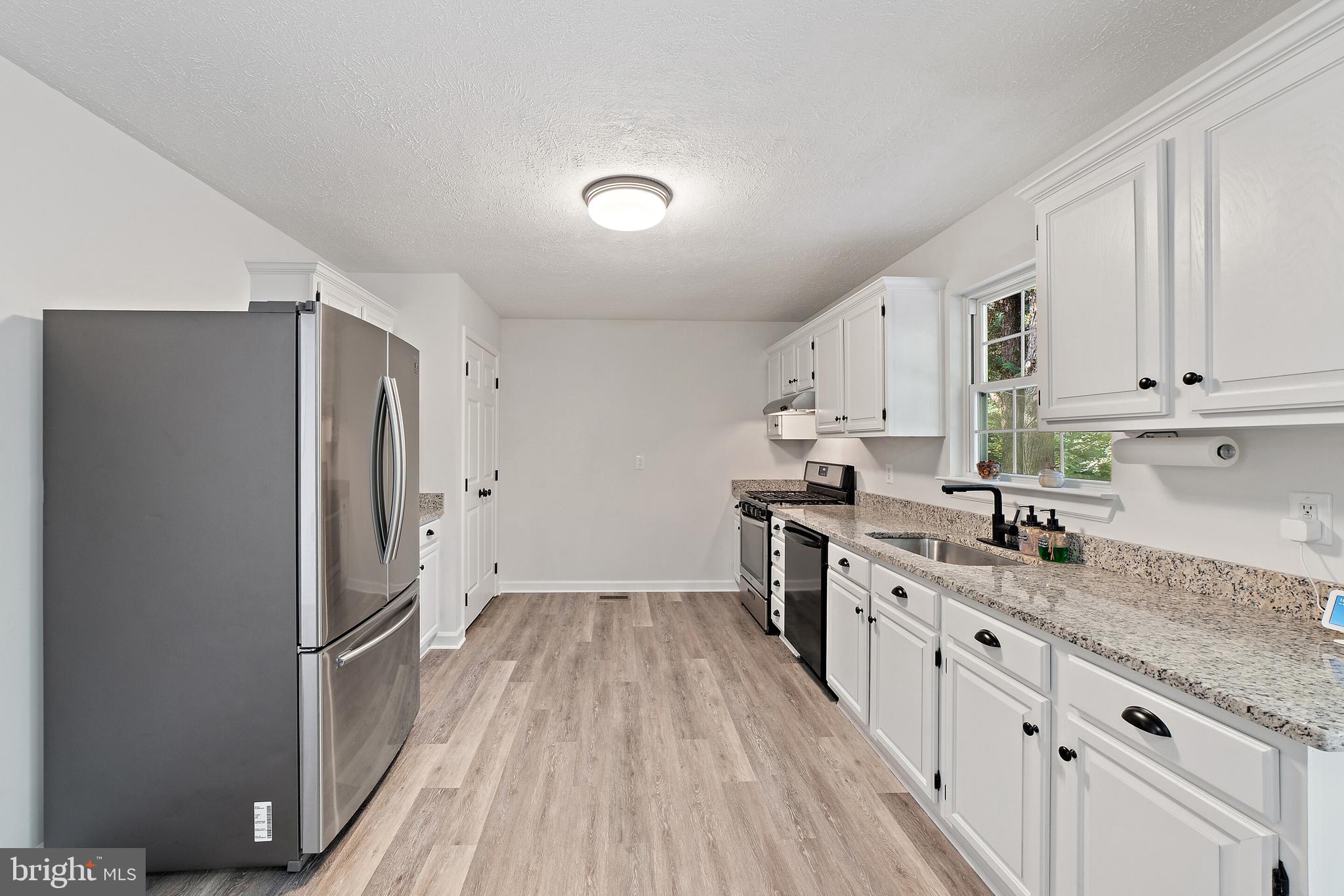 1117 Mountain Heights Road Front Royal, VA 22630 - Photo 6 of 22