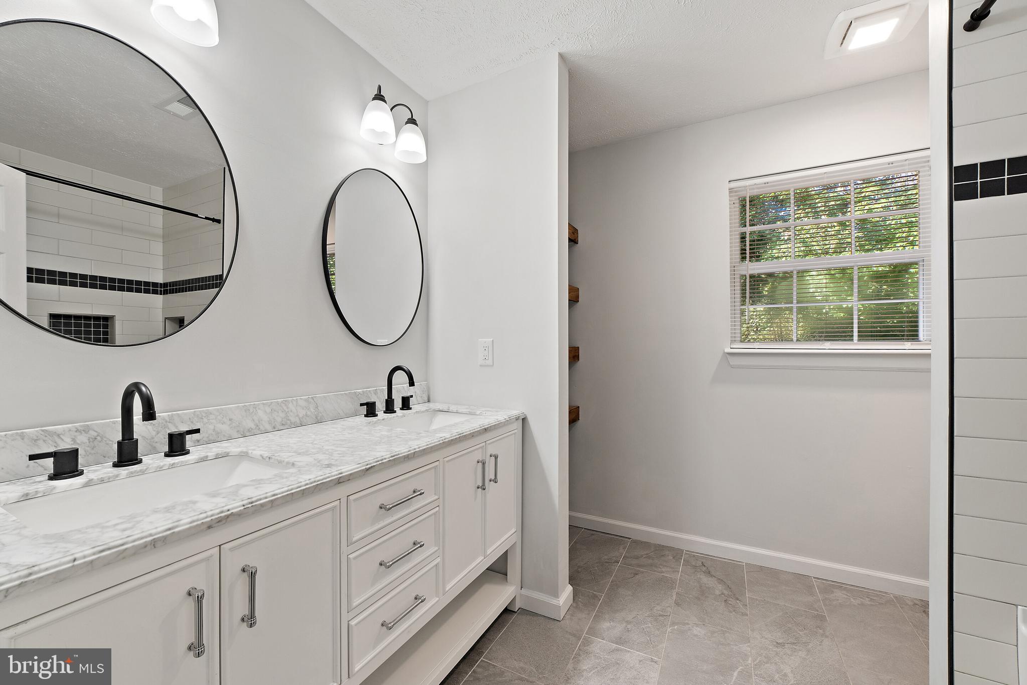 1117 Mountain Heights Road Front Royal, VA 22630 - Photo 10 of 22