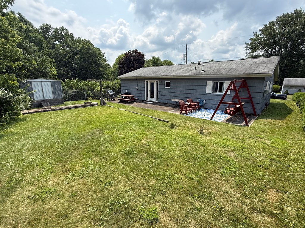 249 Rocco Way Franklin, PA 16323 - Photo 6 of 25