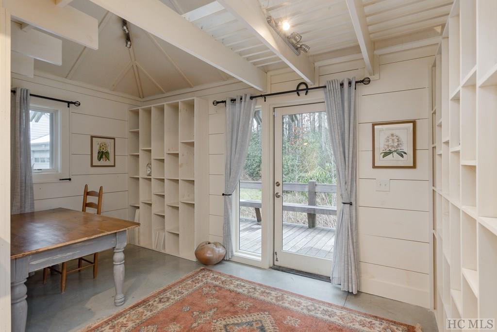 107 Lance Road Cashiers, NC 28717 - Photo 38 of 41 Gallery Image 38