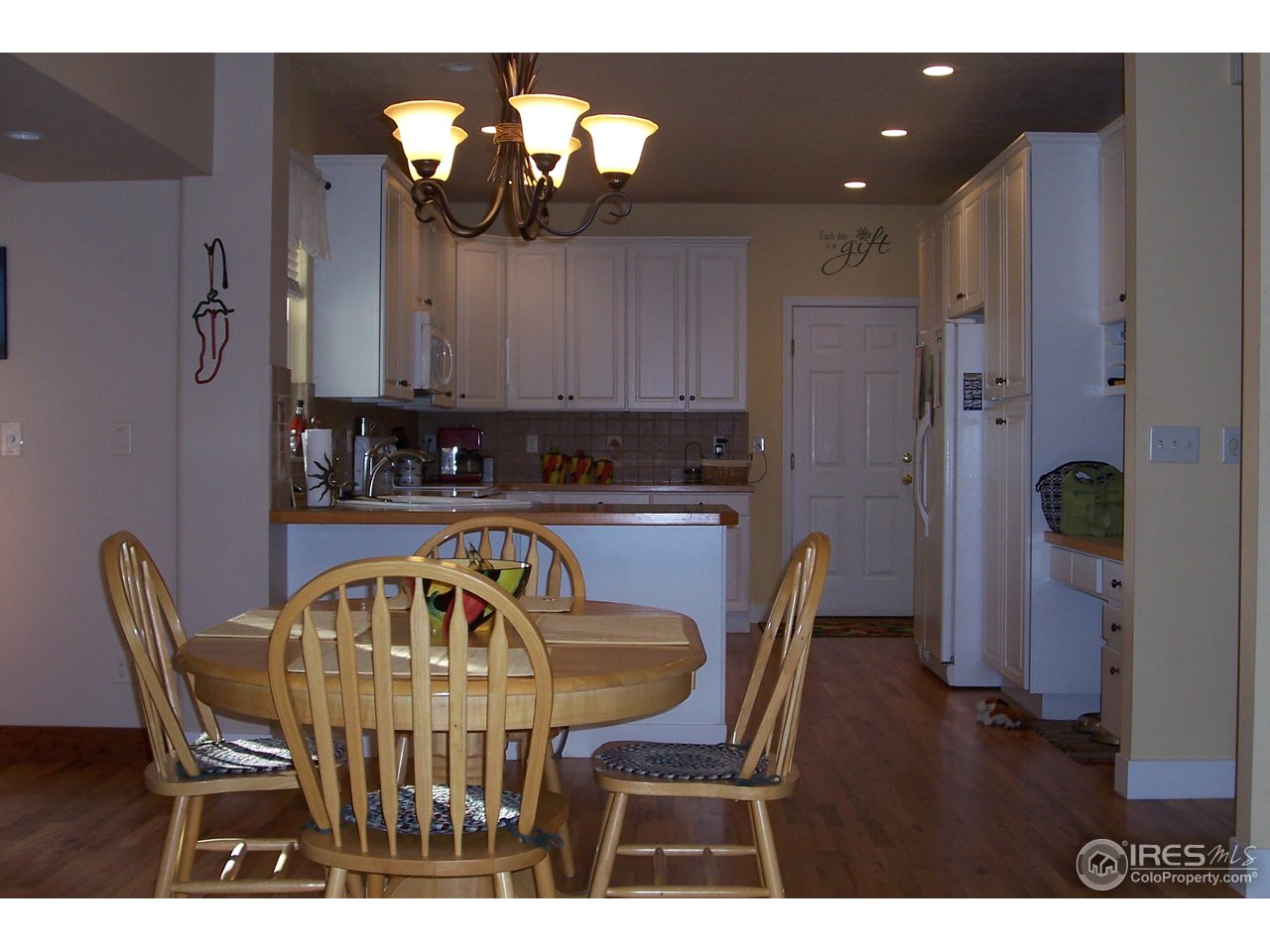 114 Ridge Road Eaton, CO 80615 - Photo 5 of 22 Gallery Image 5