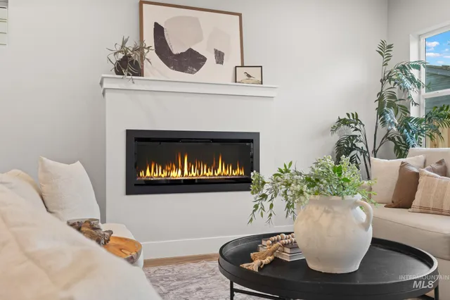 $564,999 | 2101 South Pacific Street, Boise, ID 83705