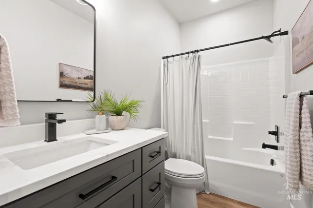 $564,999 | 2101 South Pacific Street, Boise, ID 83705