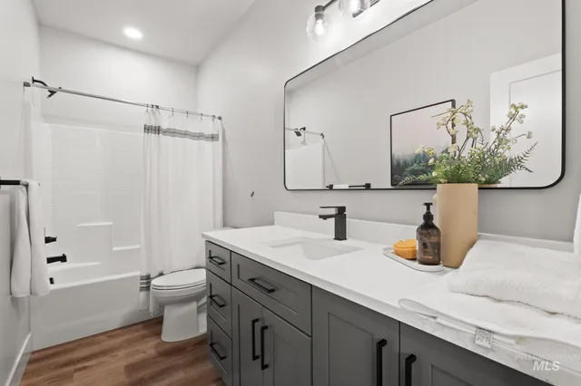 $564,999 | 2101 South Pacific Street, Boise, ID 83705