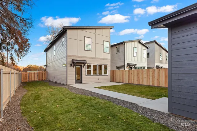 $564,999 | 2101 South Pacific Street, Boise, ID 83705