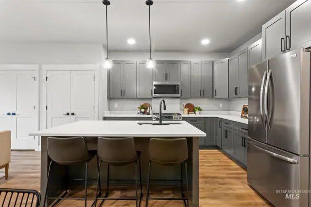 $564,999 | 2101 South Pacific Street, Boise, ID 83705