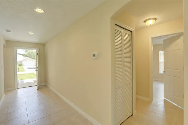 $2,200 | 8186 104th Avenue, Vero Beach, FL 32967