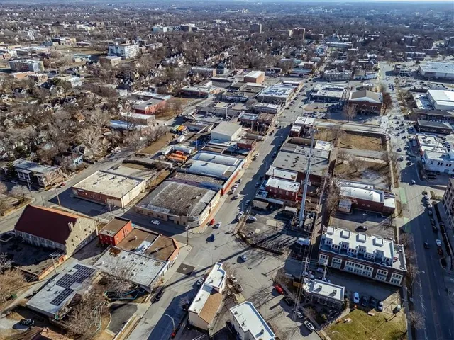 $395,000 | 508 East 31st Street, Kansas City, MO 64108