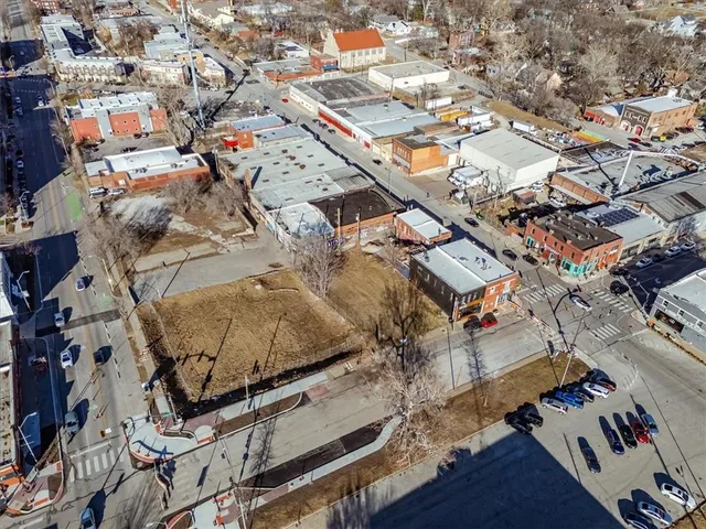 $395,000 | 508 East 31st Street, Kansas City, MO 64108