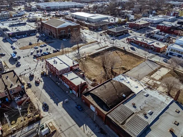 $395,000 | 508 East 31st Street, Kansas City, MO 64108